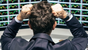 Emotions in binary options trading